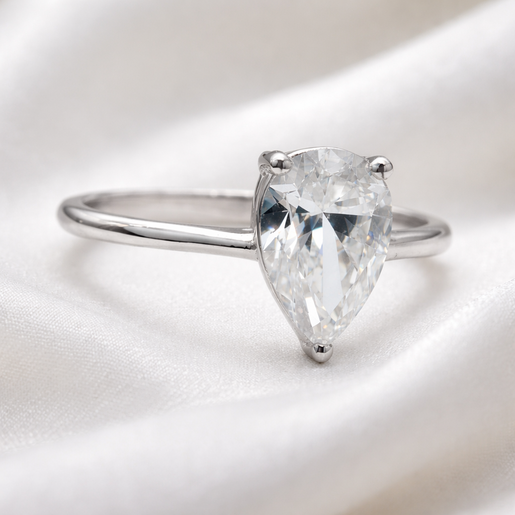 1.09 CT Pear Lab ~ The Classic Setting
