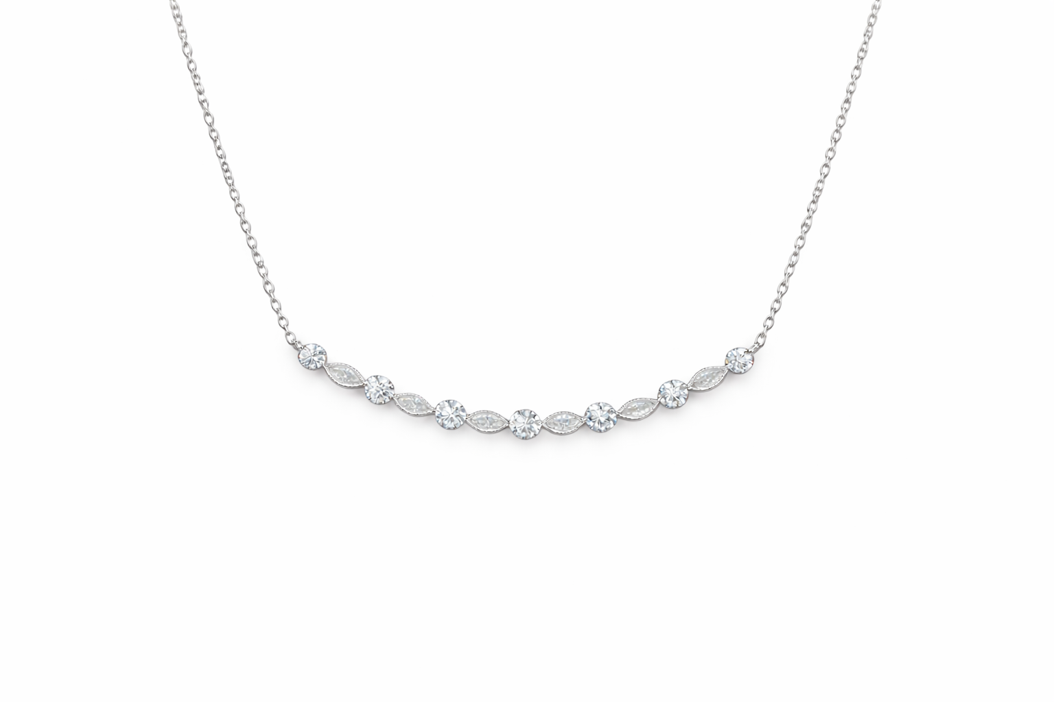 The Harmony Line Necklace